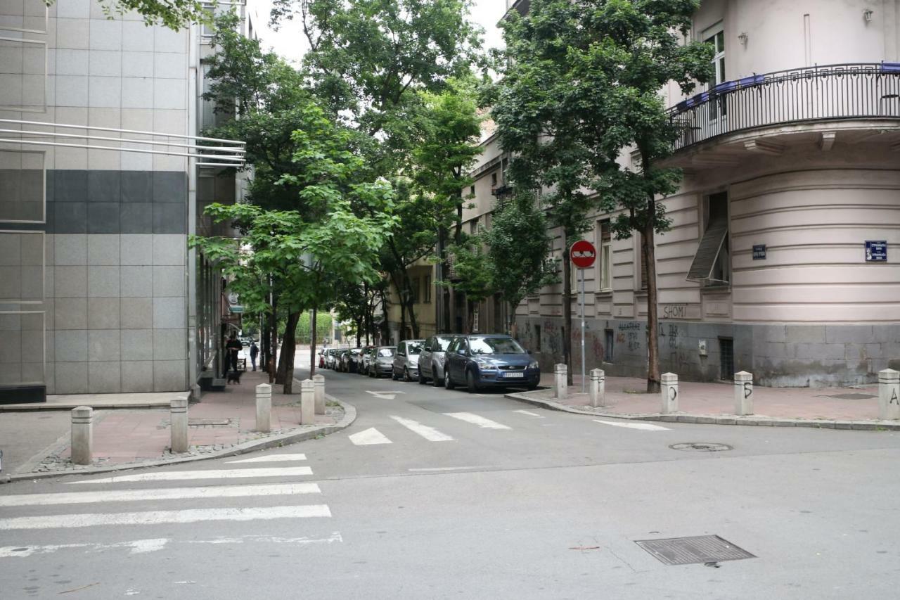 Atelier 22 Apartment เบลเกรด ภายนอก รูปภาพ