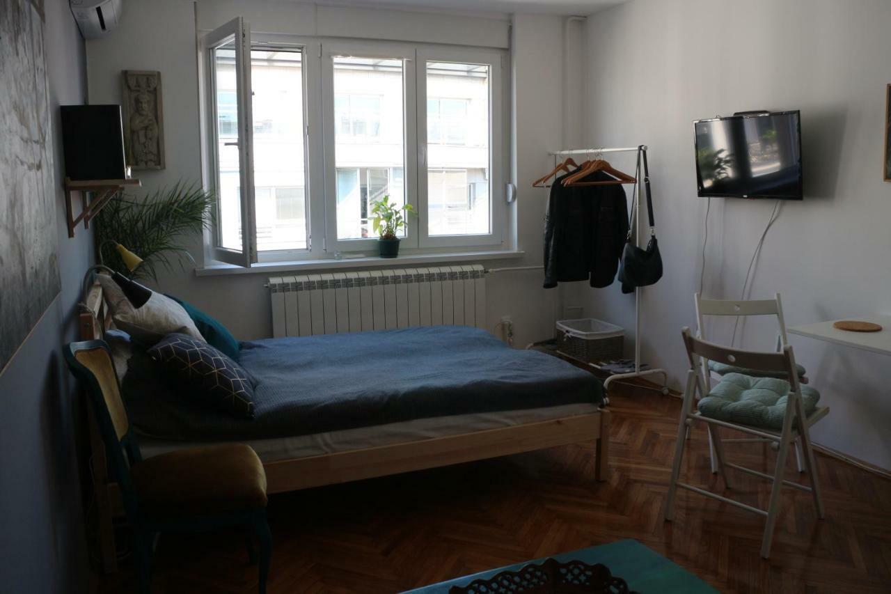 Atelier 22 Apartment เบลเกรด ภายนอก รูปภาพ