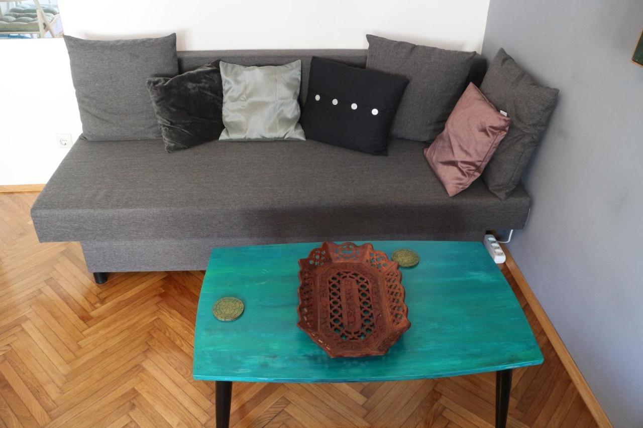 Atelier 22 Apartment เบลเกรด ภายนอก รูปภาพ